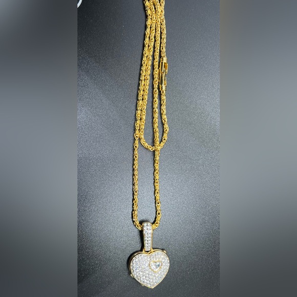 Beautiful Swarovski Crystal Rhinestone Heart Locket Pendant Gold-tone Necklace - Picture 4 of 5